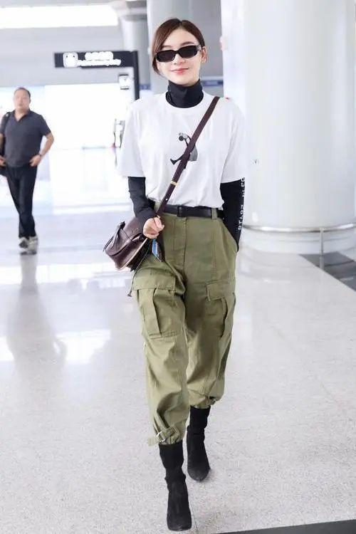 清爽颯氣工裝風 當女孩穿上工裝，帥氣與迷人完美交融